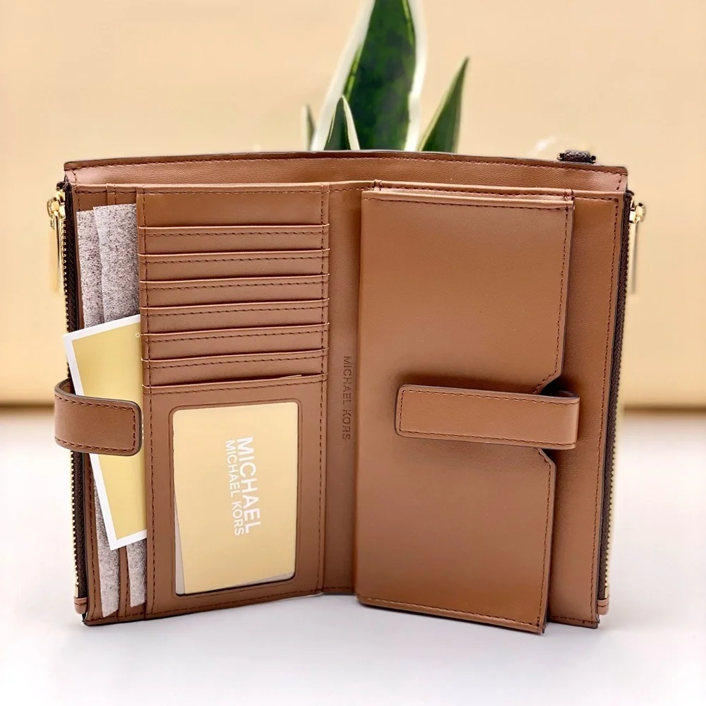 Michael Kors DoubleZip Wallet Wristlet Brown